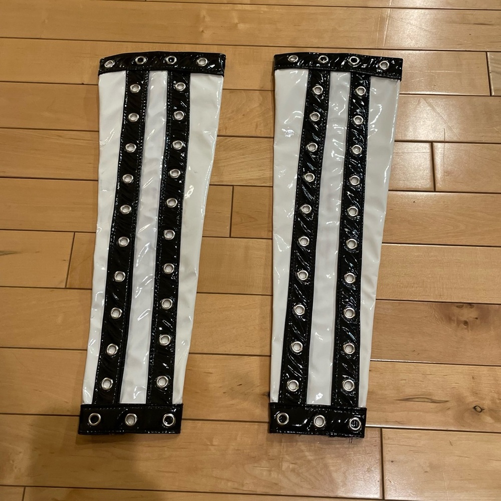 Phaze Clothing Gothic Arm Accessory